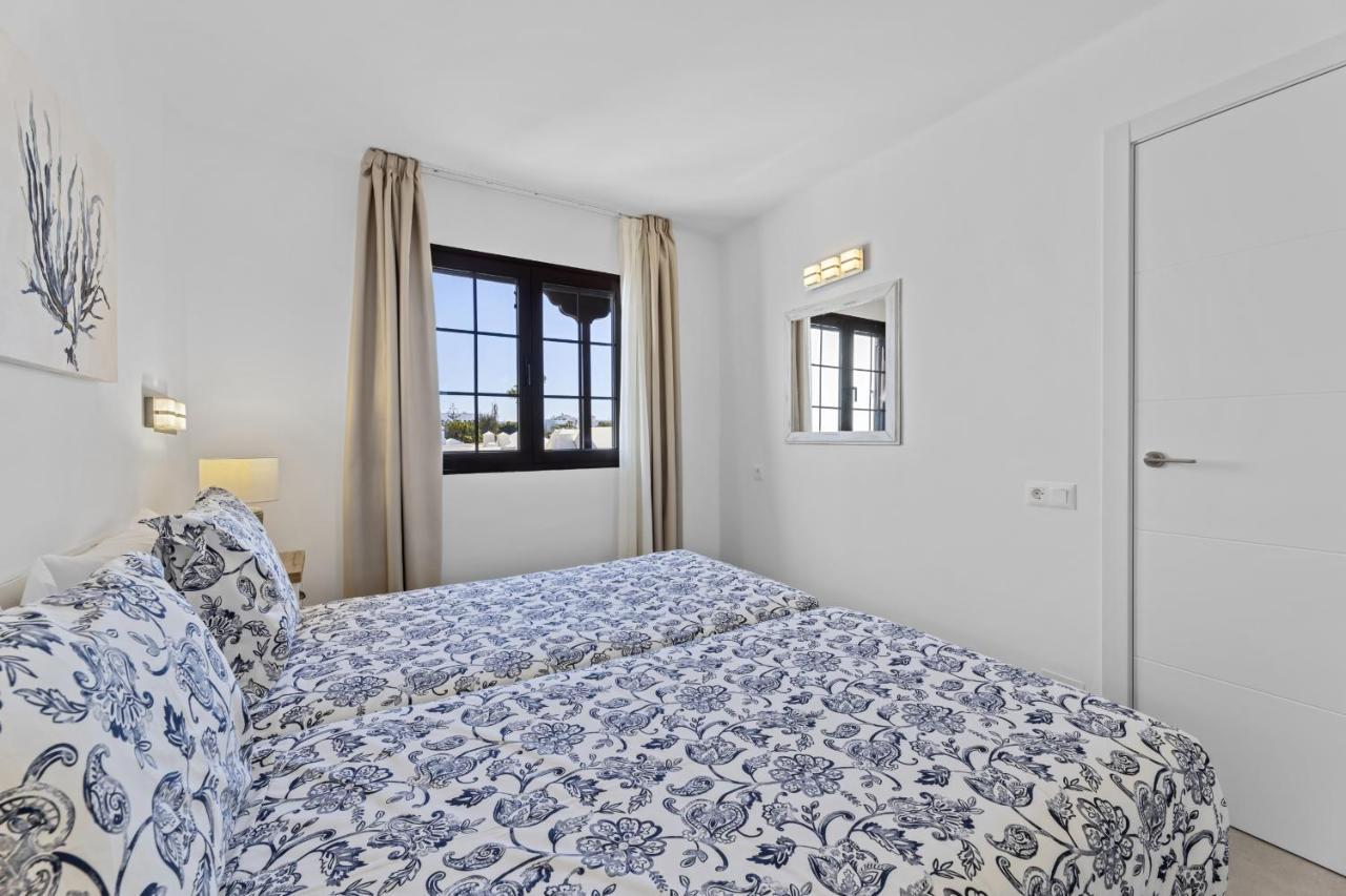 Casahost Bastian Boutique II Seaview Costa Teguise Exterior foto